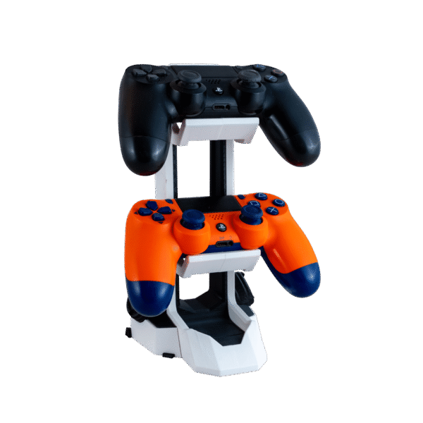 Cybermistrz – stojak na 2 pady sci-fi z druku 3D, biało-czarny mecha, dwa pady DualShock na półkach